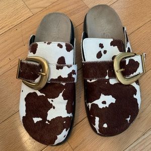 Mango cow print clogs